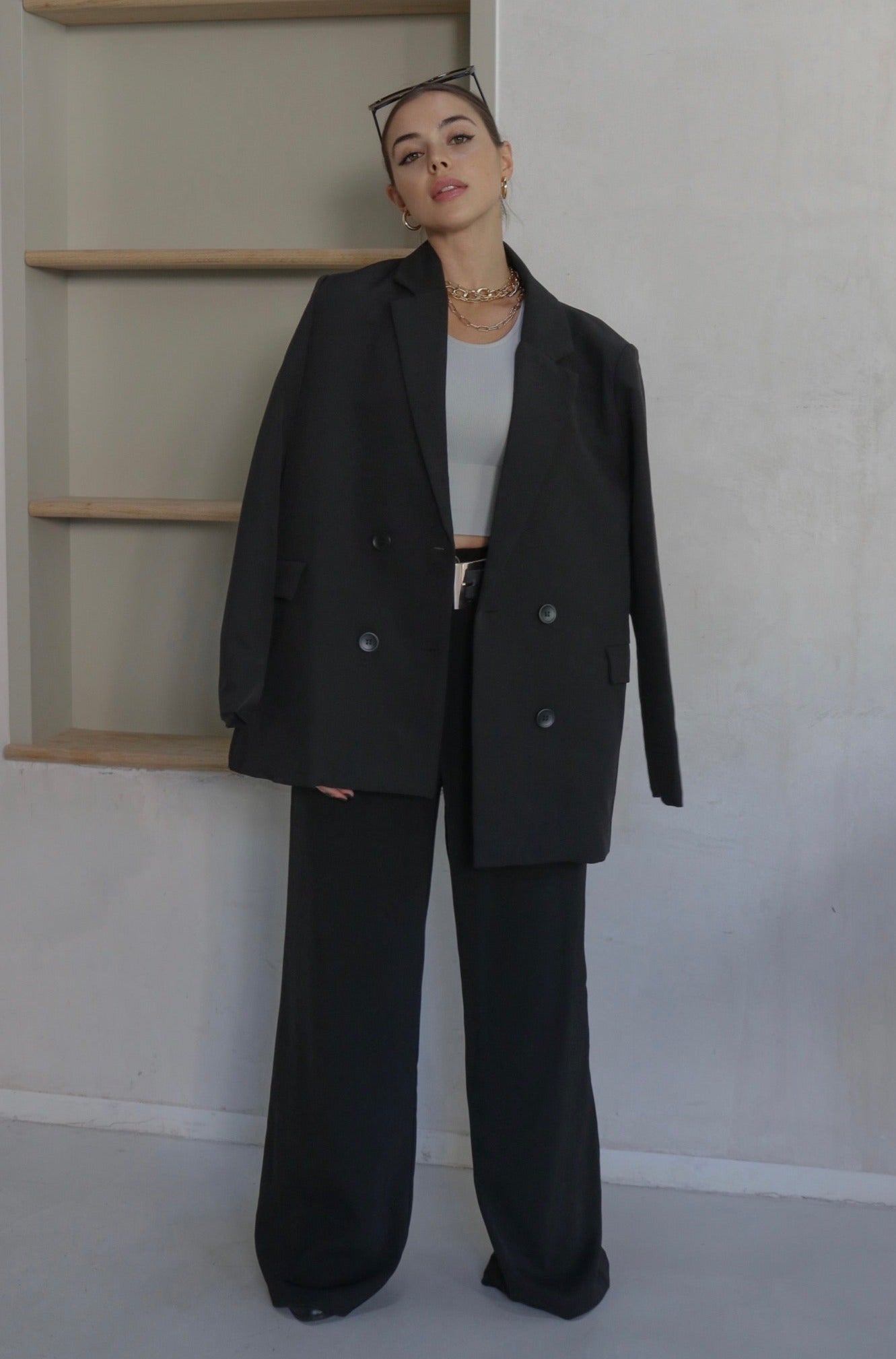 Woven Oversized Double Breasted Blazer in Black. Scarlette The Label, online fashion boutique for women.